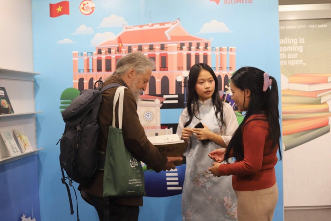 TP.HCM đưa văn hóa Việt vươn tầm quốc tế qua từng trang sách tại Hội sách Frankfurt2026 - Ảnh 5.