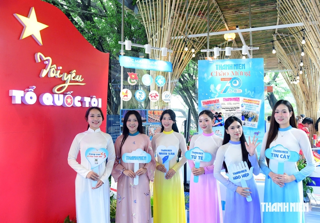 Khai mạc triển lãm '70 năm dấu ấn - tiếp nối khát vọng' - Ảnh 14.