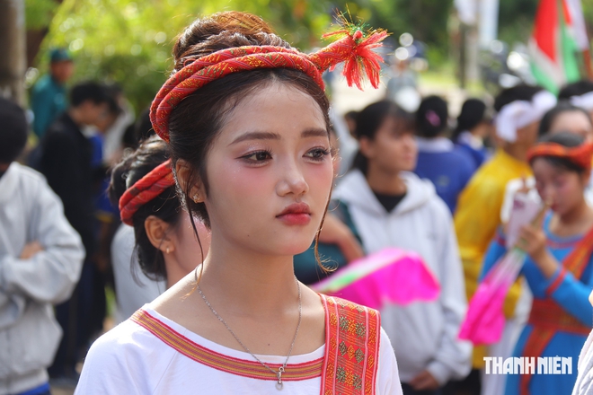 Katê bên tháp cổ Pô Sah Inư: Sắc màu văn hóa Chăm giữa miền di sản- Ảnh 15.