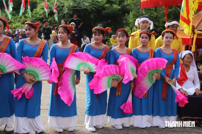 Katê bên tháp cổ Pô Sah Inư: Sắc màu văn hóa Chăm giữa miền di sản- Ảnh 14.