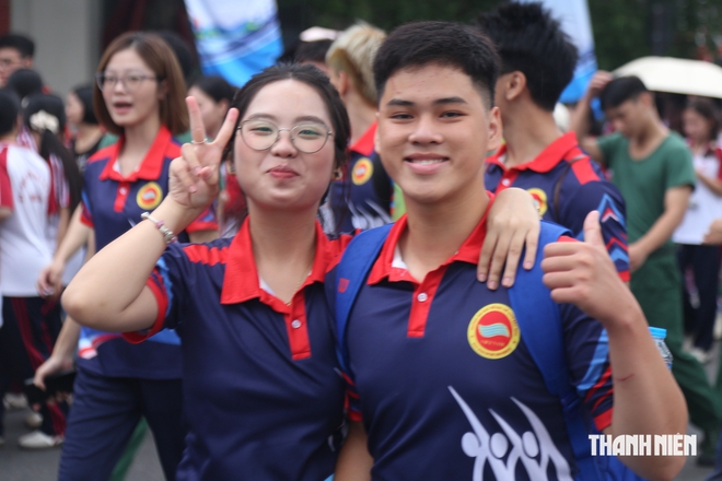 Hàng vạn người tham gia phong trào toàn dân tập luyện thể thao ở hồ Hoàn Kiếm- Ảnh 9.