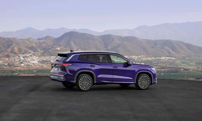 Volkswagen thay đổi chiến lược SUV tại Việt Nam, Tiguan và Tayron có gì khác biệt? - Ảnh 5.