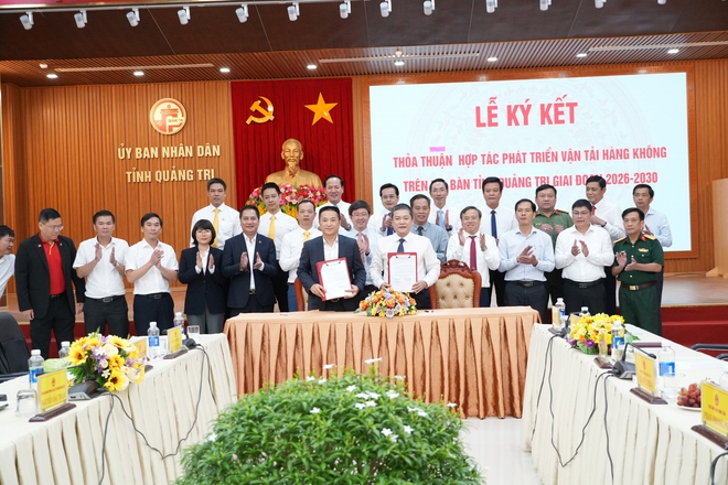 Cảng hàng không Quảng Trị thực hiện chuyến bay kỹ thuật đầu tiên- Ảnh 8.