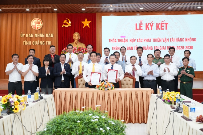 Cảng hàng không Quảng Trị thực hiện chuyến bay kỹ thuật đầu tiên- Ảnh 9.