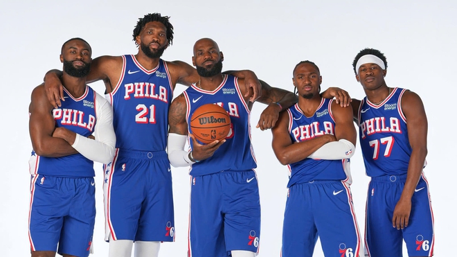 NBA 2026 - 2027 khởi tranh: Chờ màn thể hiện của LeBron James ở ‘ngôi nhà’ mới- Ảnh 3.