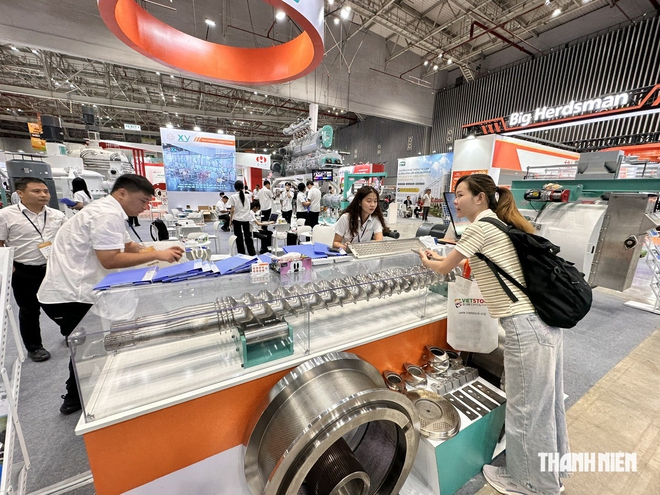 Người chăn nuôi rủ nhau đi 'xem mắt' chung cư cho heo - Ảnh 7.