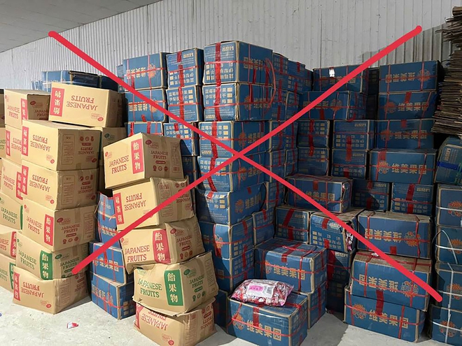 &lsquo;Ph&ugrave; ph&eacute;p' gần 20 tấn b&aacute;nh, kẹo tr&ocirc;i nổi th&agrave;nh h&agrave;ng ngoại- Ảnh 2.