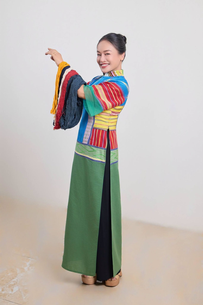 B&agrave; B&iacute;ch của 'Hương vị t&igrave;nh th&acirc;n' trẻ trung hơn nhờ thời trang - Ảnh 2.
