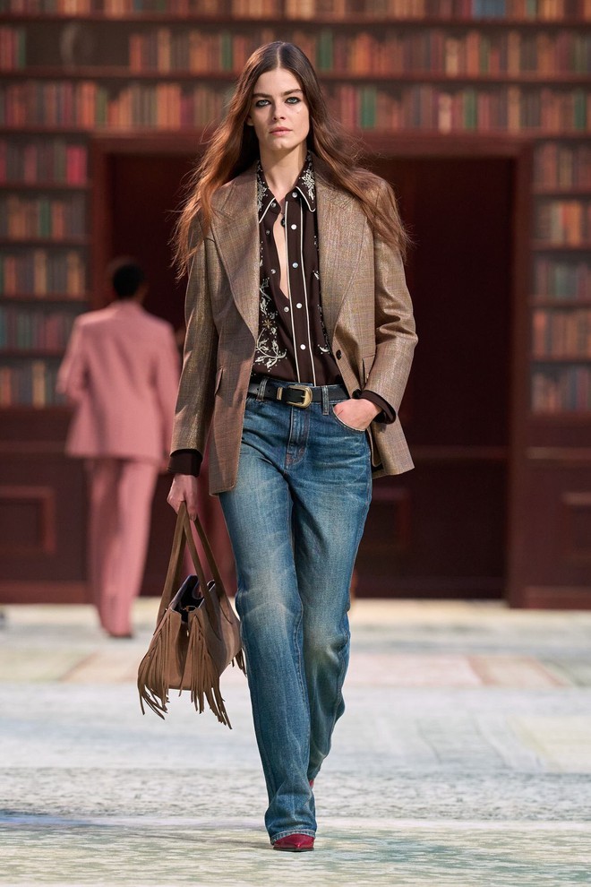 Mẹo nhỏ 'biến' đồ xưa thành phong cách phố thị cho các nàng yêu vintage style - Ảnh 2.