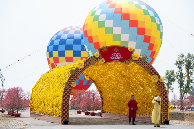 Du kh&aacute;ch đổ về Cần Giờ vui xu&acirc;n, check-in mai đ&agrave;o- Ảnh 9.