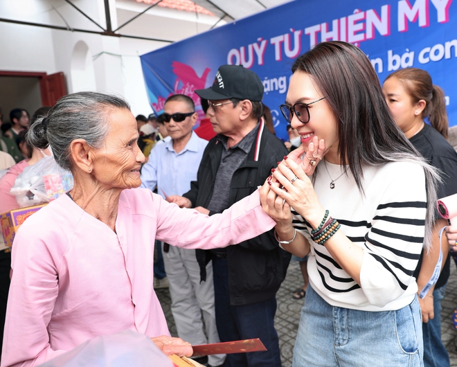 Nghĩa cử của Mỹ T&acirc;m trong những ng&agrave;y cuối năm- Ảnh 5.