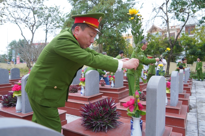 Cảnh nhộn nhịp trên đại công trường Sân bay Gia Bình những ngày cận tết - Ảnh 18.