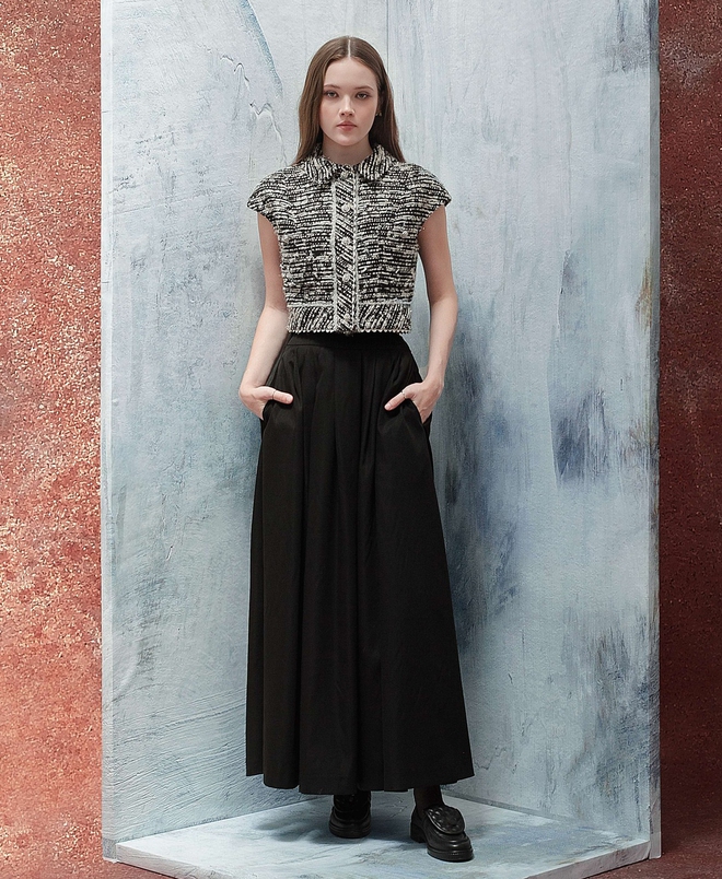 Phối áo khoác ngắn và váy dài đi chúc tết đầu năm- Ảnh 7.