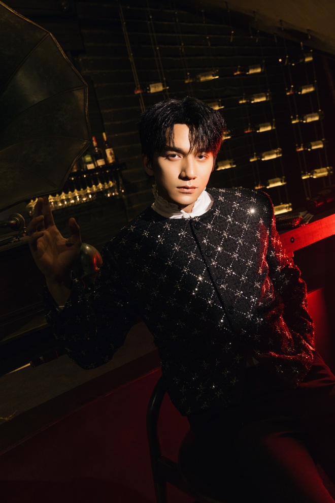 Đỗ Nhật Hoàng 'Mưa đỏ' nói về tin đồn ghen tị với Steven Nguyễn - Ảnh 1.