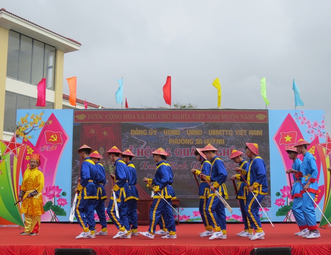 Ngư d&acirc;n Sa Huỳnh n&ocirc; nức ra biển, đ&oacute;n đại lợi đầu năm- Ảnh 2.