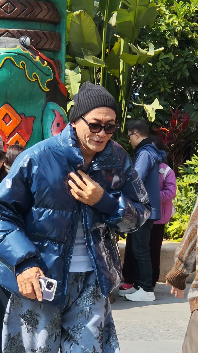 'Đường Tăng' Giang Hoa diễn ở trung t&acirc;m thương mại, ngoại h&igrave;nh 'tuột dốc' g&acirc;y hoang mang - Ảnh 3.