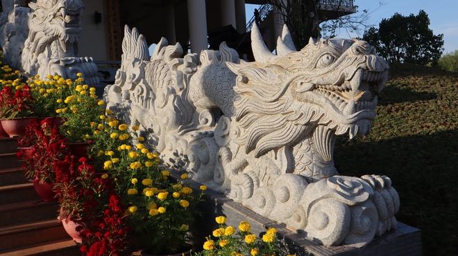 Du Xu&acirc;n ng&ocirc;i ch&ugrave;a c&oacute; tượng Đức Phật Th&iacute;ch Ca tọa thiền cao nhất Đ&ocirc;ng Nam &Aacute; - Ảnh 4.