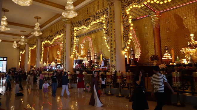 Du Xu&acirc;n ng&ocirc;i ch&ugrave;a c&oacute; tượng Đức Phật Th&iacute;ch Ca tọa thiền cao nhất Đ&ocirc;ng Nam &Aacute; - Ảnh 16.