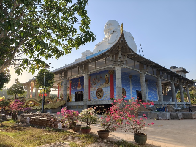 Du Xu&acirc;n ng&ocirc;i ch&ugrave;a c&oacute; tượng Đức Phật Th&iacute;ch Ca tọa thiền cao nhất Đ&ocirc;ng Nam &Aacute; - Ảnh 10.