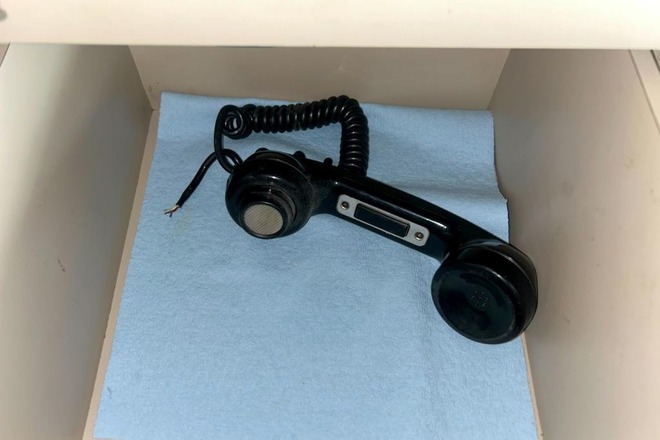 Bên trong chiếc máy bay tội lỗi khét tiếng của tỉ phú ấu dâm Epstein - Ảnh 5.