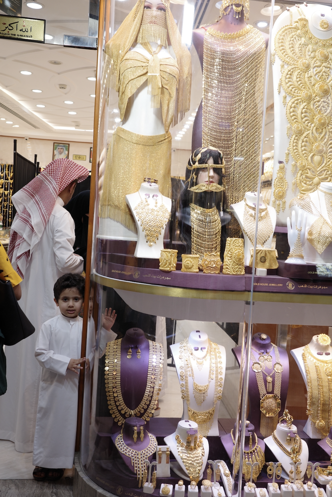 Chợ vàng Dubai tấp nập khách du lịch- Ảnh 14. Chợ vàng Dubai tấp nập khách du lịch- Ảnh 14.