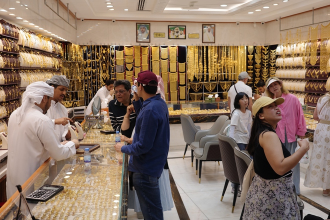 Chợ vàng Dubai tấp nập khách du lịch- Ảnh 8. Chợ vàng Dubai tấp nập khách du lịch- Ảnh 8.