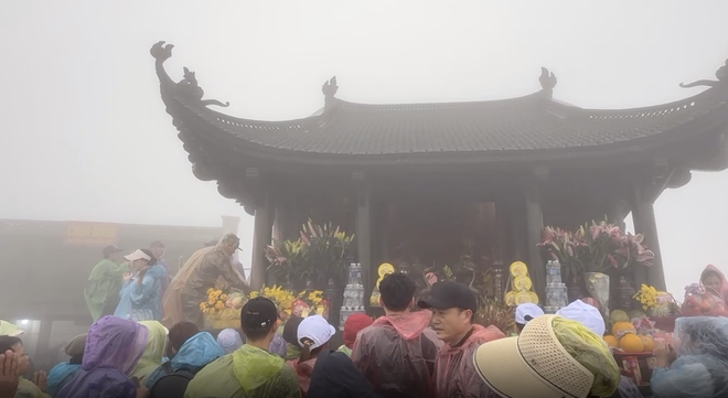 Khai hội xuân Yên Tử trang trọng - Ảnh 9. Khai hội xuân Yên Tử trang trọng - Ảnh 9.