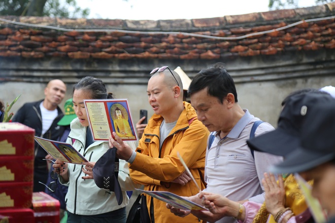 Khai hội xuân Yên Tử trang trọng - Ảnh 3. Khai hội xuân Yên Tử trang trọng - Ảnh 3.