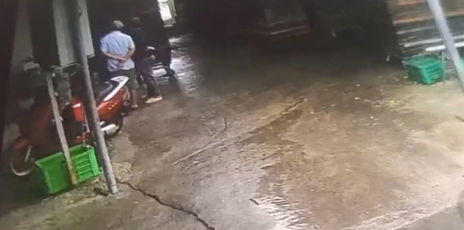 Nổ b&igrave;nh n&eacute;n kh&iacute; ở x&atilde; Long Hải: 2 người bị thương, 1 người tử vong - Ảnh 2.