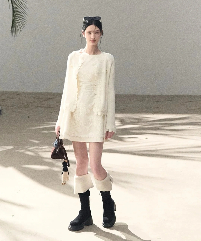 Cardigan, thiết kế áo khoác mỏng hữu dụng lúc giao mùa- Ảnh 6. Cardigan, thiết kế áo khoác mỏng hữu dụng lúc giao mùa- Ảnh 6.