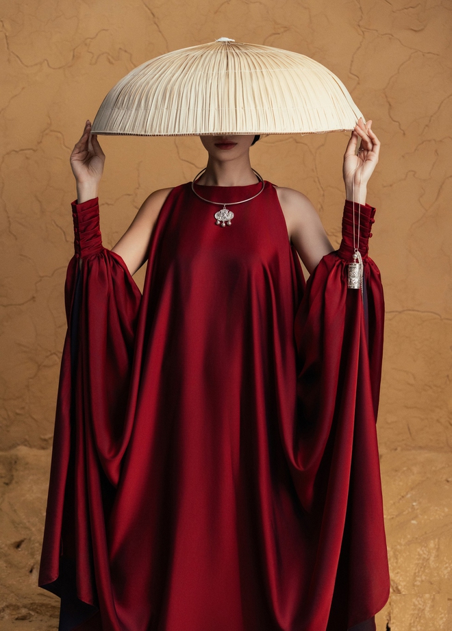 Ba tông màu dự tiệc sang trọng ai cũng mặc dịp đầu xuân năm mới- Ảnh 5.