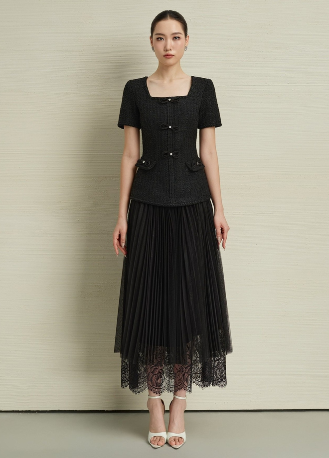 Đầu năm, nàng ưu ái diện chân váy xếp ly mọi lúc- Ảnh 5. Đầu năm, nàng ưu ái diện chân váy xếp ly mọi lúc- Ảnh 5.