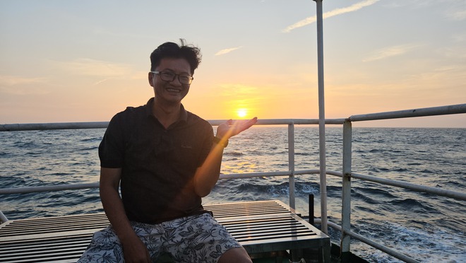 M&ecirc; mẩn đ&oacute;n b&igrave;nh minh v&agrave; ho&agrave;ng h&ocirc;n gần nh&agrave; gi&agrave;n DK1 - Ảnh 6.