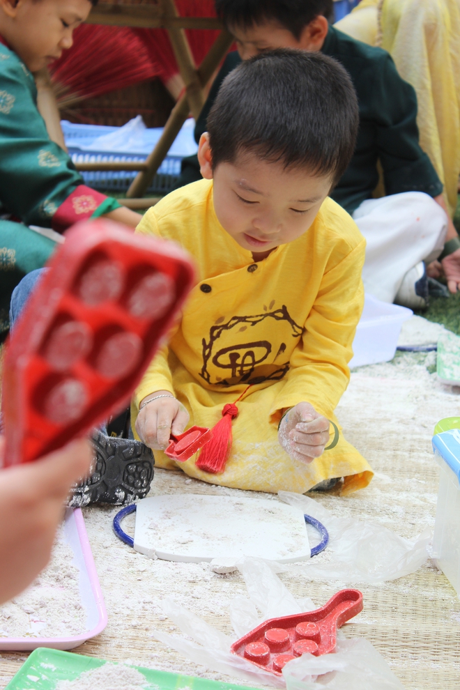 Trước kỳ nghỉ Tết Nguy&ecirc;n đ&aacute;n 2026: Trường học nhộn nhịp hội xu&acirc;n - Ảnh 7.