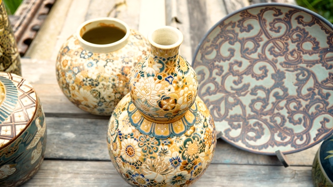 L&agrave;ng gốm L&aacute;i Thi&ecirc;u ng&agrave;y gi&aacute;p tết: Chuyện giữ lửa nghề của 2 thế hệ - Ảnh 12.