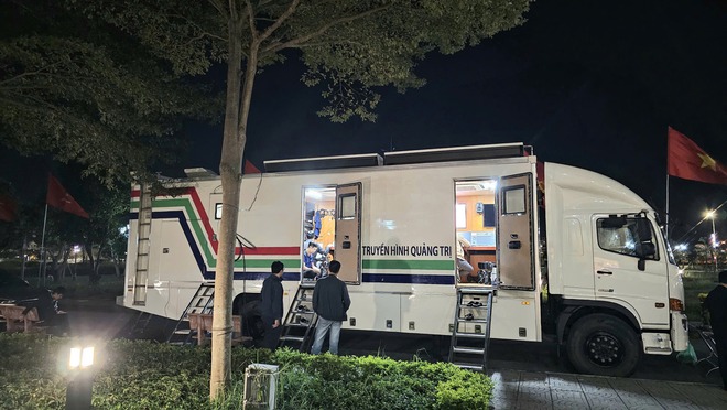 Giao thừa 2026: Những c&acirc;u chuyện thầm lặng Ph&iacute;a sau m&agrave;n h&igrave;nh truyền h&igrave;nh - Ảnh 4.