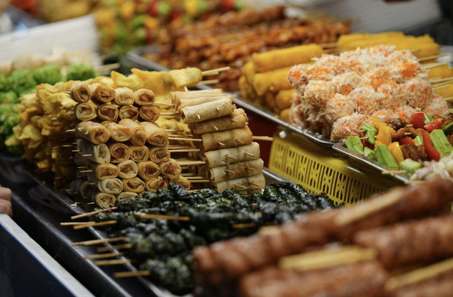 Lễ hội ẩm thực xu&acirc;n ở Cần Giờ đ&ocirc;ng nghịt kh&aacute;ch - Ảnh 5.