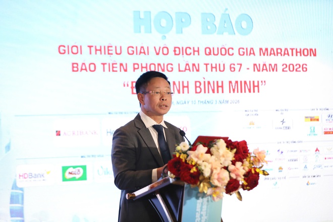 Hơn 12.000 VĐV giải v&ocirc; địch quốc gia marathon: 'Đ&oacute;n &aacute;nh b&igrave;nh minh' tại Kh&aacute;nh H&ograve;a- Ảnh 4.