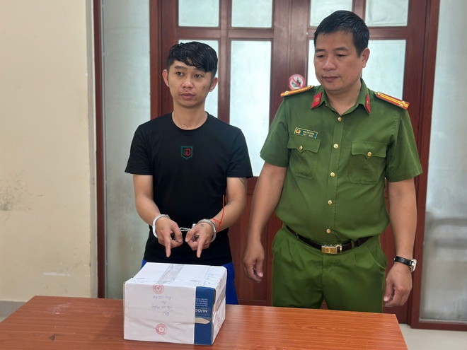 TP.HCM: Triệt ph&aacute; đường d&acirc;y vận chuyển ma t&uacute;y từ bi&ecirc;n giới Campuchia về ti&ecirc;u thụ- Ảnh 5.