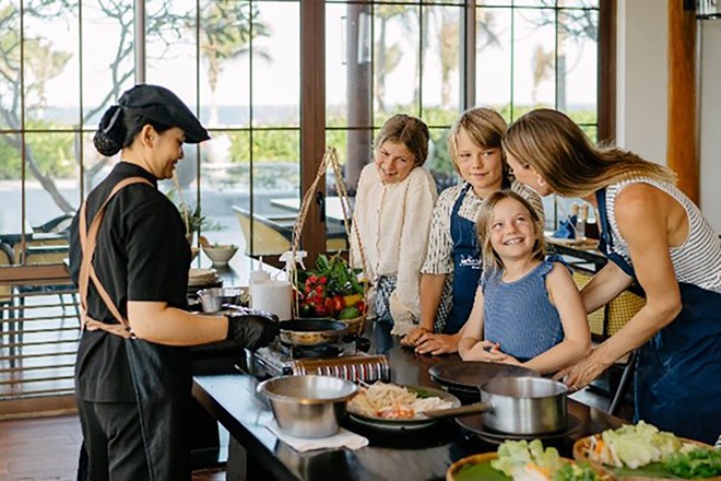 Bếp trưởng tài năng với hành trình nâng tầm ẩm thực tại Radisson Blu Resort Cam Ranh - Ảnh 4.