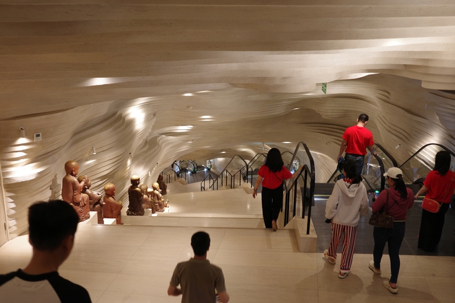 L&yacute; giải b&iacute; ẩn đường hầm b&ecirc;n trong tượng Bồ T&aacute;t Di Lặc ở N&uacute;i B&agrave; Đen - Ảnh 3.