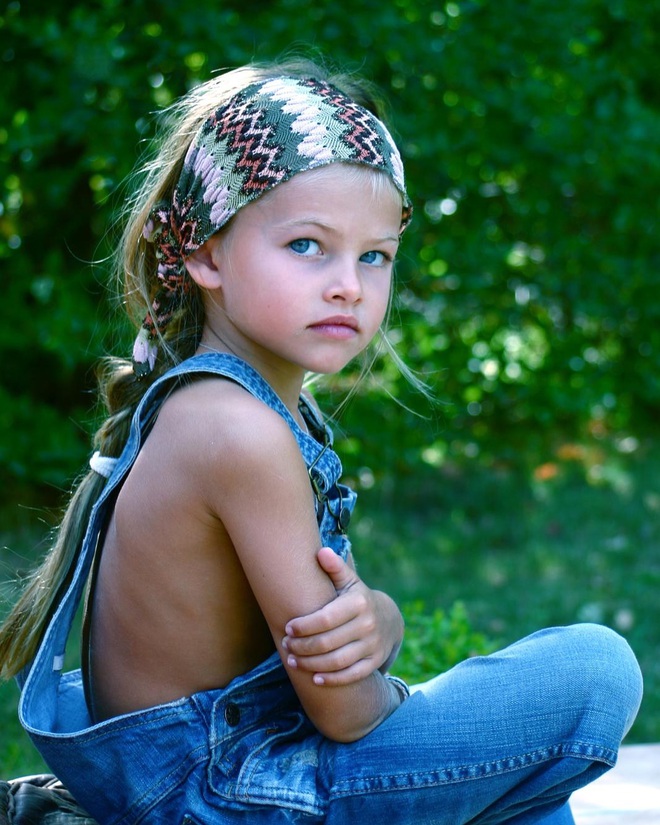 Người mẫu mệt mỏi v&igrave; danh xưng 'c&ocirc; g&aacute;i đẹp nhất thế giới' - Ảnh 2.