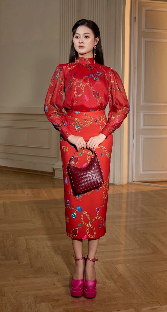 Váy midi trở lại: Vì sao chiếc váy 'lửng lơ' thống trị tủ đồ 2026?- Ảnh 6.