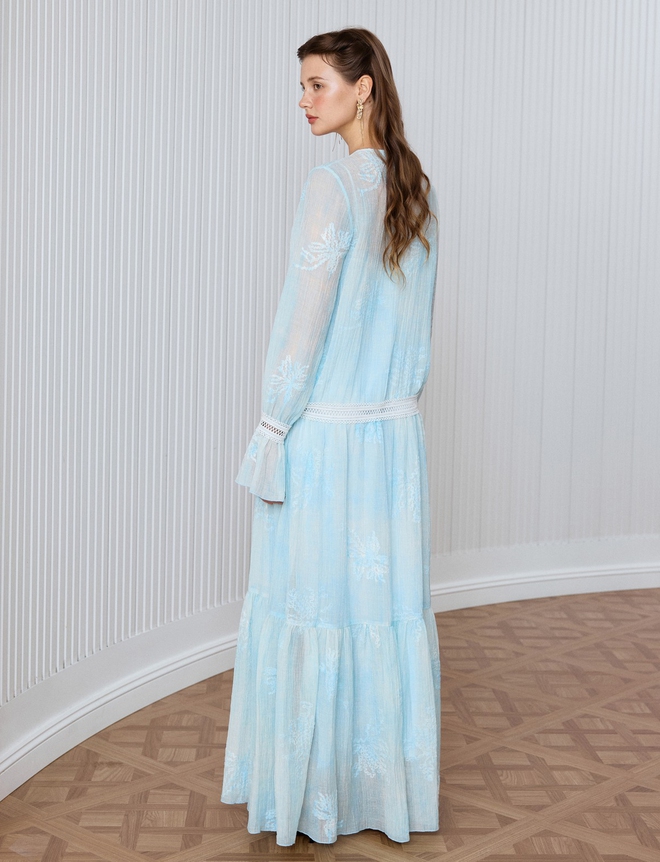 Tỏa sáng trong chuyến đi biển mùa hè cùng váy maxi - Ảnh 10.