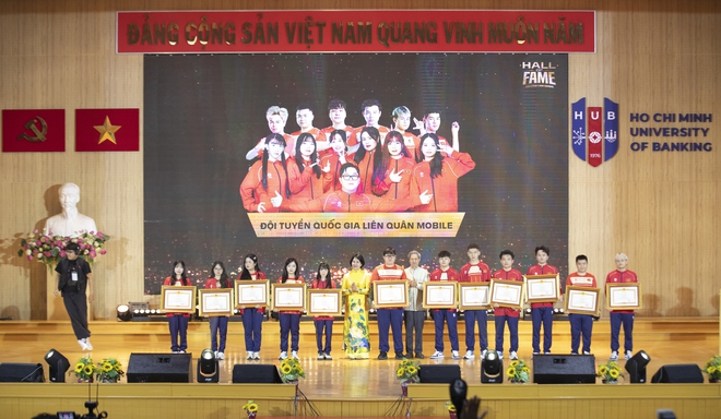 GAM Esports, 'Maris' được vinh danh ở lễ đặc biệt của thể thao điện tử Việt Nam- Ảnh 3.