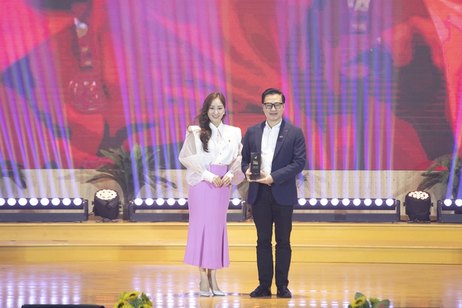 GAM Esports, 'Maris' được vinh danh ở lễ đặc biệt của thể thao điện tử Việt Nam- Ảnh 8.