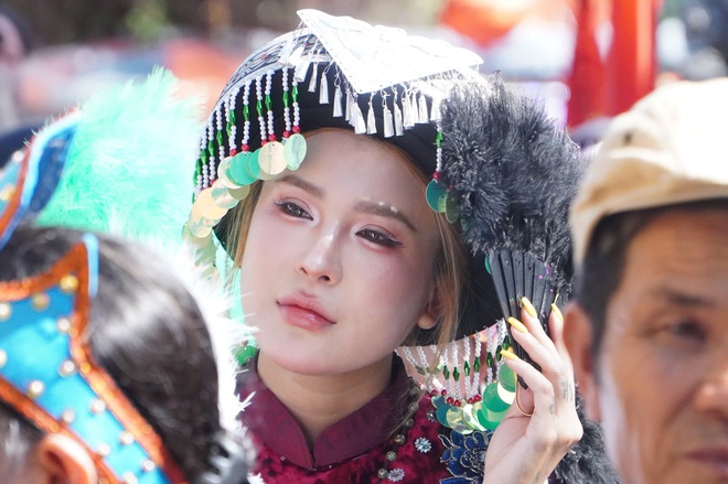 Lễ hội Ch&ugrave;a B&agrave; 400 năm tuổi ở nơi thương cảng h&oacute;a đồng ruộng- Ảnh 2.