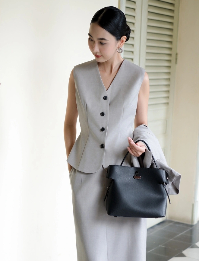 Gile nhỏ gọn: phối chuẩn xu hướng, nâng tầm phong cách mỗi ngày- Ảnh 9. Gile nhỏ gọn: phối chuẩn xu hướng, nâng tầm phong cách mỗi ngày- Ảnh 9.