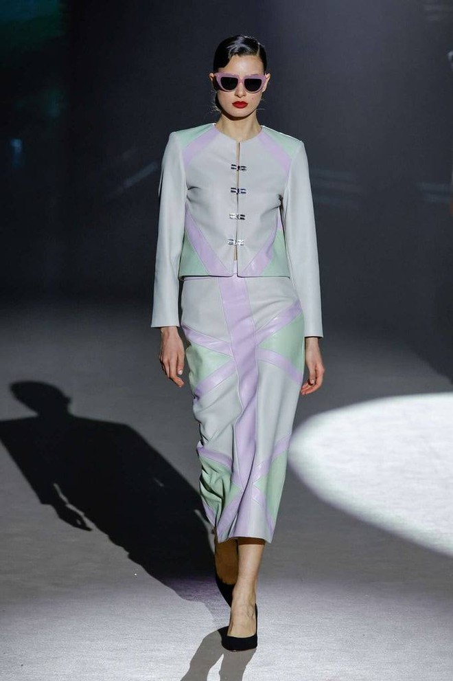 Chọn chân váy chuẩn gu: Mặc thanh lịch, trendy, tôn dáng mùa hè  - Ảnh 3.