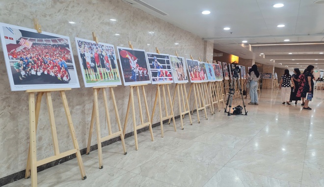 HLV Kim Sang-sik nói lời xúc động nhân Ngày Thể thao Việt Nam- Ảnh 5. HLV Kim Sang-sik nói lời xúc động nhân Ngày Thể thao Việt Nam- Ảnh 5.